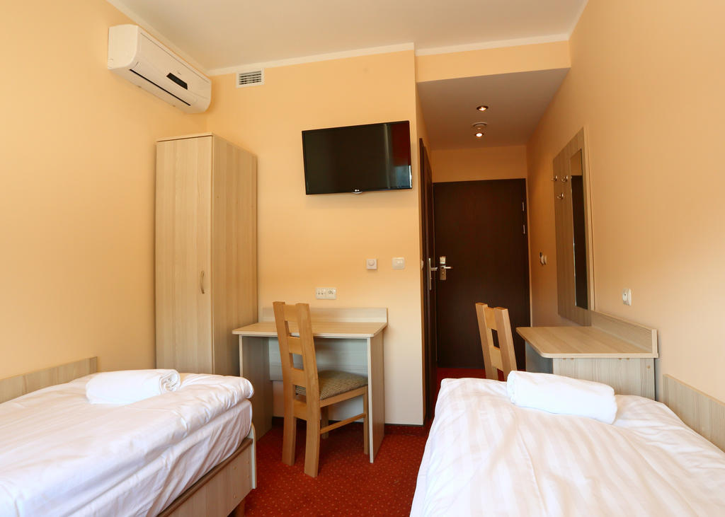 Hostel Zywiec Luaran gambar