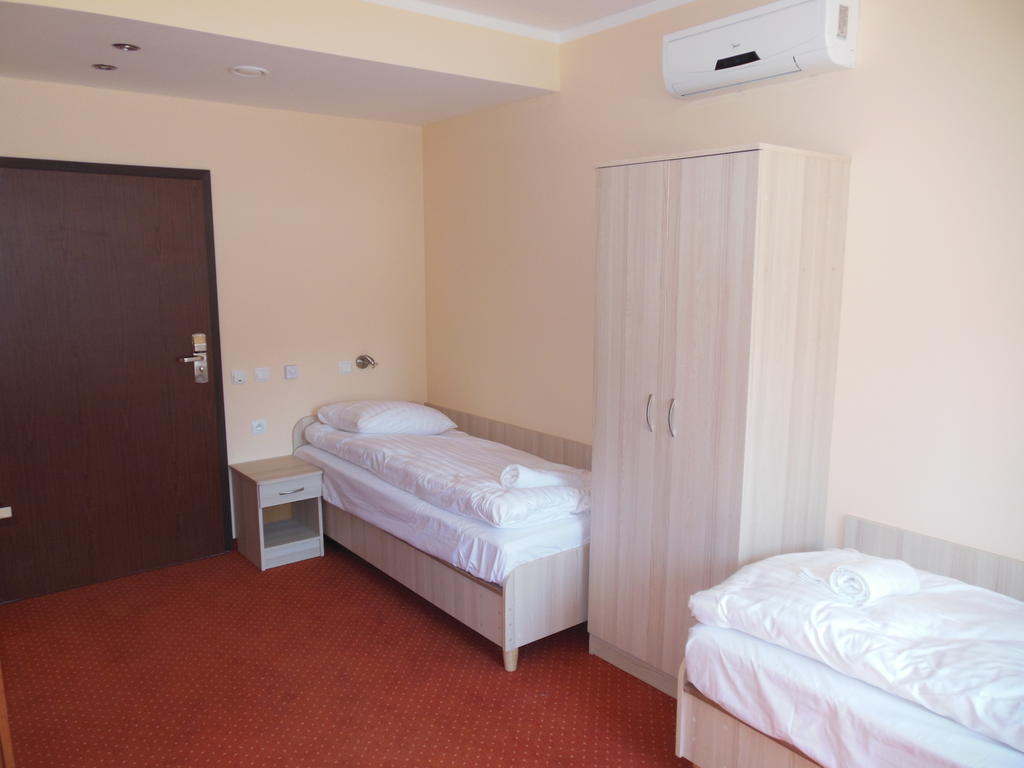 Hostel Zywiec Luaran gambar